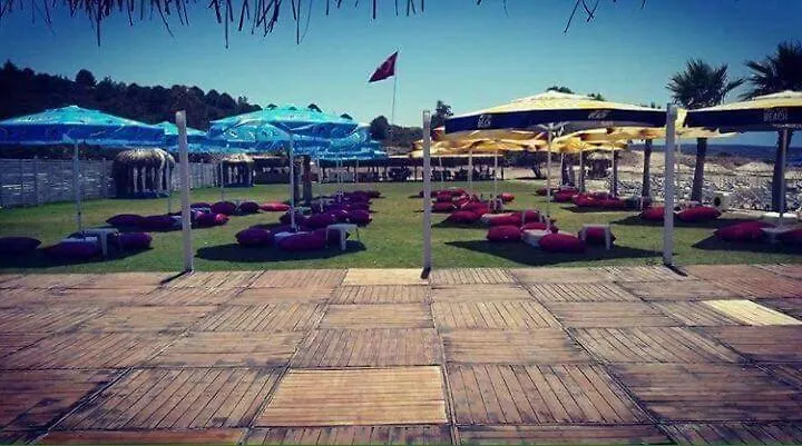 Bueno Beach Club Otel Foça