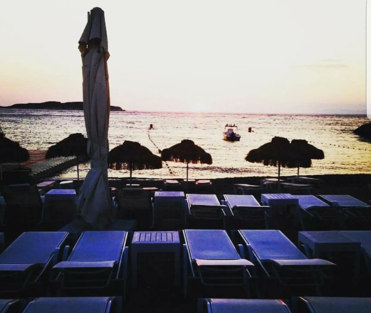 Lüks kamp alanı Bueno Beach Club Otel Foça